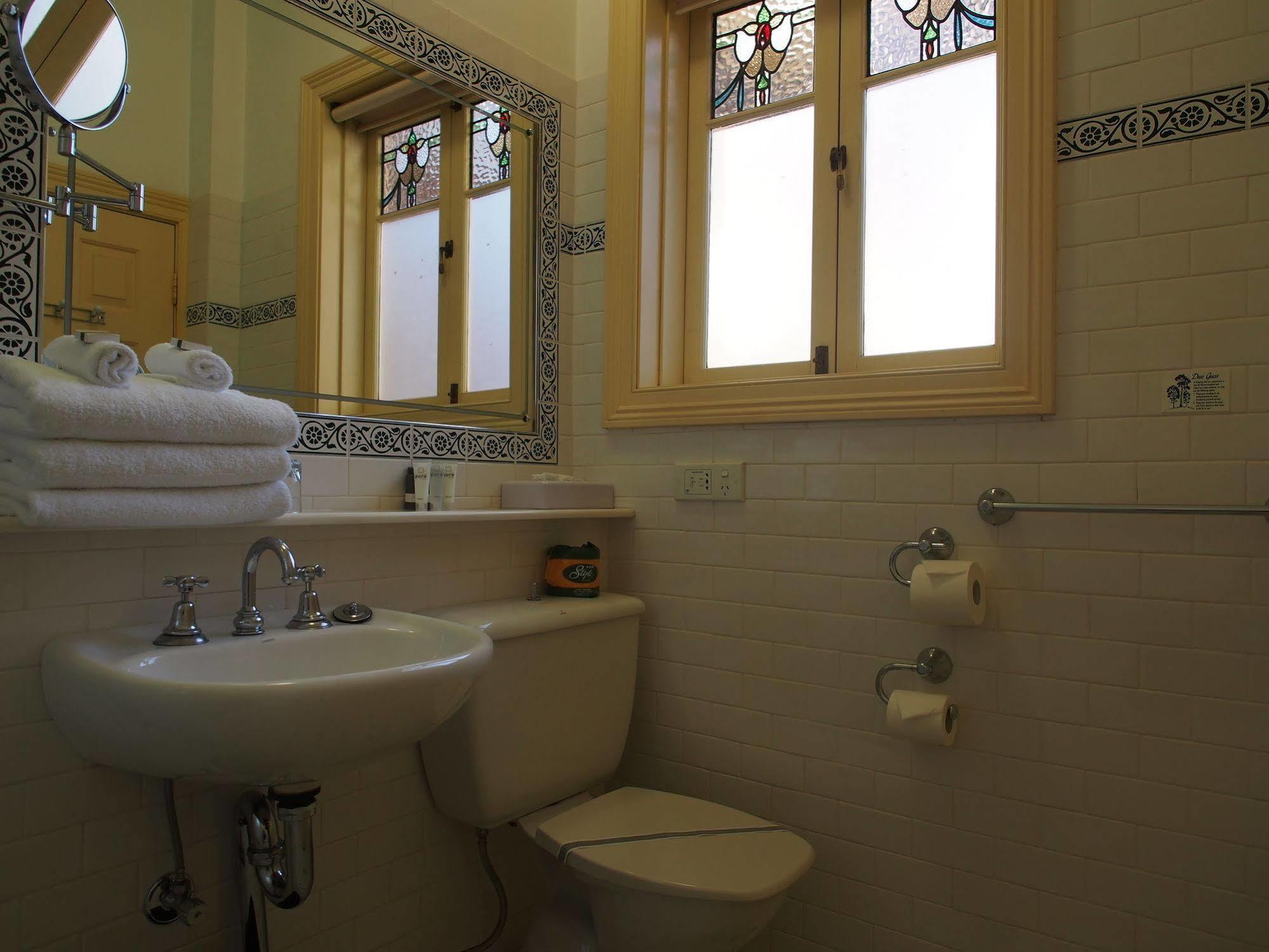 ホテル Simpsons Of Potts Point シドニー エクステリア 写真